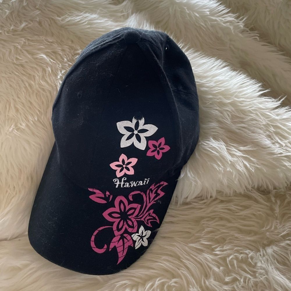 Black hawaii baseball cap